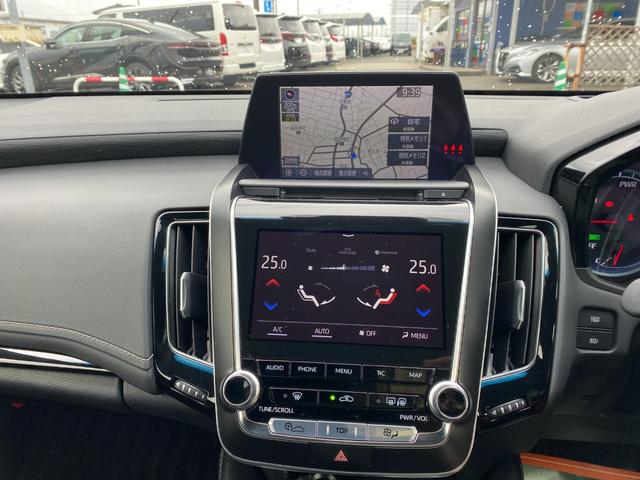 クラウンハイブリッド Ｓ　Ｃパッケージ　メーカーナビＴＶ　ハンドル／シートヒーター　ＨＵＤ　ＢＳＭ　ＥＴＣ　クルコン　　ＴＳＳ　クリアラスソナー　ＬＥＤライト　フォグ　バックカメラ　純正アルミ（21枚目）