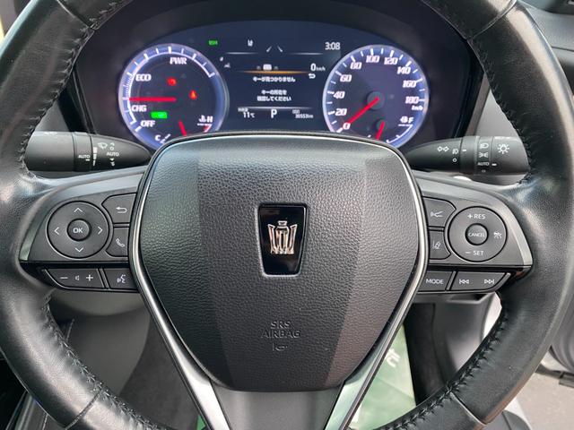 クラウンハイブリッド Ｓ　Ｃパッケージ　メーカーナビＴＶ　ハンドル／シートヒーター　ＢＳＭ　ＥＴＣ　クルコン　ブルートゥースＴＳＳ　クリアラスソナー　ＬＥＤライト　フォグ　バックカメラ　純正アルミ（20枚目）