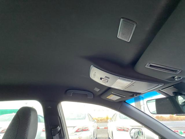 クラウンハイブリッド Ｓ　Ｃパッケージ　メーカーナビＴＶ　ハンドル／シートヒーター　ＢＳＭ　ＥＴＣ　クルコン　ブルートゥースＴＳＳ　クリアラスソナー　ＬＥＤライト　フォグ　バックカメラ　純正アルミ（25枚目）