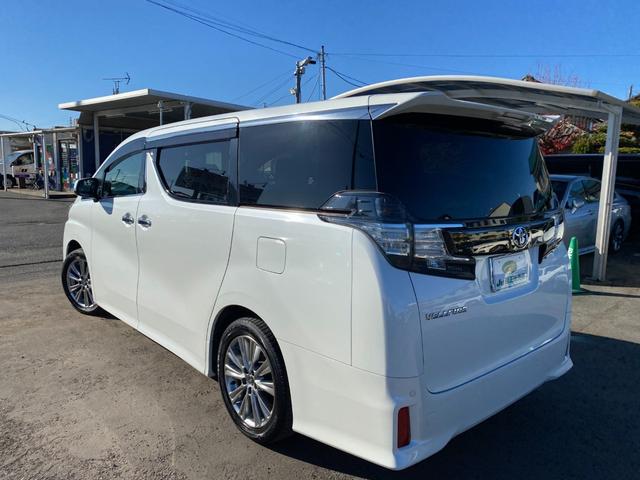 ヴェルファイア ２．５Ｚ　Ａエディション　ゴールデンアイズ　アルパインナビ　フリップダウンモニター　ハーフレザーシート　コンビハンドル　クルコン　パワーバックドア　両側パワースライドドア　クリアラスソナー　ＬＥＤライト　フォグバックカメラ　純正１８インチアルミ（12枚目）