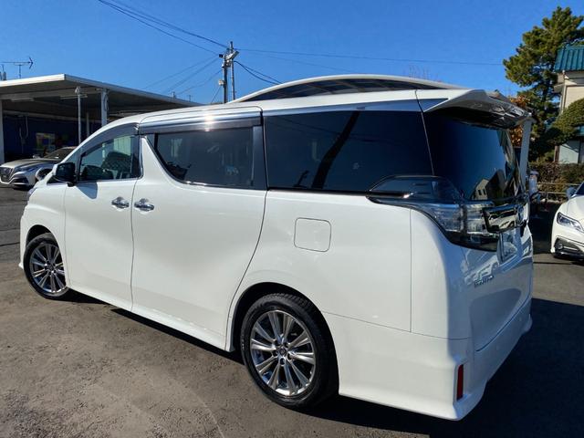 ヴェルファイア ２．５Ｚ　Ａエディション　ゴールデンアイズ　アルパインナビ　フリップダウンモニター　ハーフレザーシート　コンビハンドル　クルコン　パワーバックドア　両側パワースライドドア　クリアラスソナー　ＬＥＤライト　フォグバックカメラ　純正１８インチアルミ（13枚目）