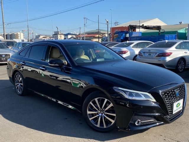 クラウンハイブリッド Ｇ　全方向カメラ　３眼ＬＥＤライト　フォグ　メーカーナビＴＶ　ＨＵＤ　ＢＳＭ　ＥＴＣ　クルコン　メモリーシート　ハンドル／シートヒーター　ＴＳＳ　クリアラスソナー　純正アルミ（7枚目）