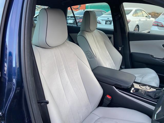 クラウンハイブリッド 全方向カメラ TSS クリアラスソナー LEDライト フォグ 純正アルミ メーカーナビTV ハーフレザーシート ハンドル/シートヒーター HUD BSM ETC クルコン(24枚目)