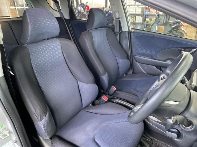 フィット Ｇ　スマートセレクション（13枚目）