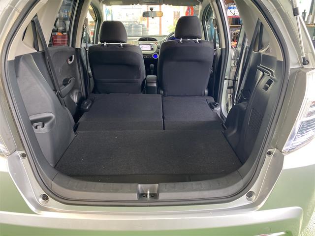 フィットハイブリッド ベースグレード（21枚目）