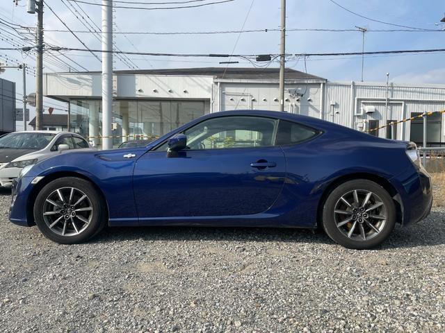 ８６ Ｇ　純正１６インチホイール　純正ナビ　純正ドライブレコーダー　ＥＴＣ（5枚目）