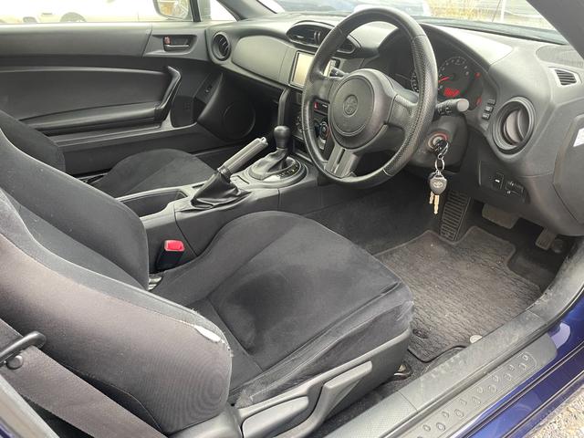 ８６ Ｇ　純正１６インチホイール　純正ナビ　純正ドライブレコーダー　ＥＴＣ（13枚目）