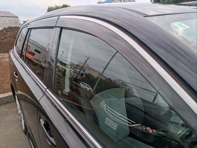 レガシィツーリングワゴン ２．５ＧＴアイサイトスポーツセレクション　１年走行無制限保証付　特別仕様車　ＳＴＩフレキシブルタワーバー　リアスポイラー　２４年製ＤＵＮＬＯＰ　ＤＩＲＥＺＺＡ　ＤＺ１０２　スペアキー　記録簿　運転席助手席カーテシライト　アイサイトＶｅｒ．２（17枚目）