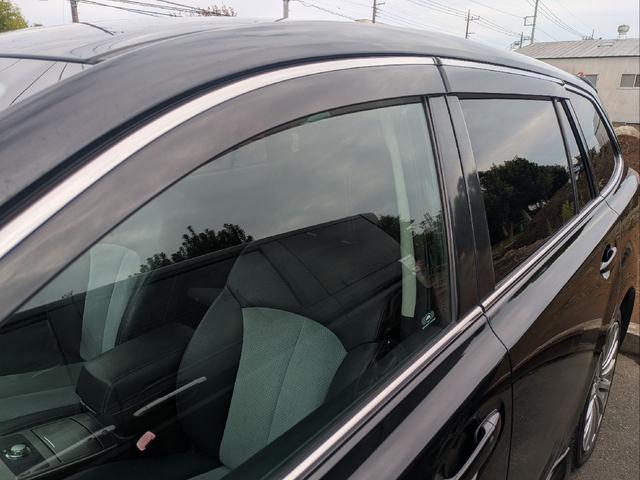 レガシィツーリングワゴン ２．５ＧＴアイサイトスポーツセレクション　１年走行無制限保証付　特別仕様車　ＳＴＩフレキシブルタワーバー　リアスポイラー　２４年製ＤＵＮＬＯＰ　ＤＩＲＥＺＺＡ　ＤＺ１０２　スペアキー　記録簿　運転席助手席カーテシライト　アイサイトＶｅｒ．２（18枚目）