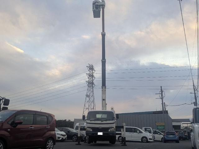 ダイナトラック 高所作業車 15m 電工仕様車 バケット積載荷重200kg 吊り上げ荷重490kg ウィンチ アウトリガー 上物アイチ製 6速MT車 走行距離7,000km台 バッテリー交換済 バックモニター 記録簿(2枚目)