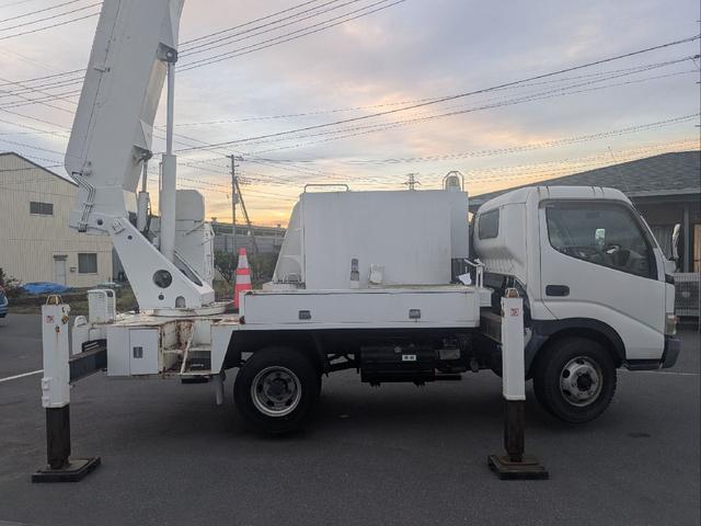 ダイナトラック 高所作業車 15m 電工仕様車 バケット積載荷重200kg 吊り上げ荷重490kg ウィンチ アウトリガー 上物アイチ製 6速MT車 走行距離7,000km台 バッテリー交換済 バックモニター 記録簿(14枚目)