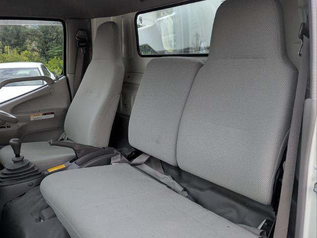 ダイナトラック 高所作業車 15m 電工仕様車 バケット積載荷重200kg 吊り上げ荷重490kg ウィンチ アウトリガー 上物アイチ製 6速MT車 走行距離7,000km台 バッテリー交換済 バックモニター 記録簿(29枚目)