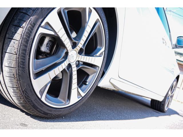 ３０８ ＧＴライン　全国対応２年走行無制限保証付　内外装クリーニング済　後期　前後左右３６０度撮影対応ドライブレコーダー　純正ナビ　フルセグＴＶ　バックカメラ　ハーフレザーシート　スマートキー　スペアキー　ターボ（14枚目）