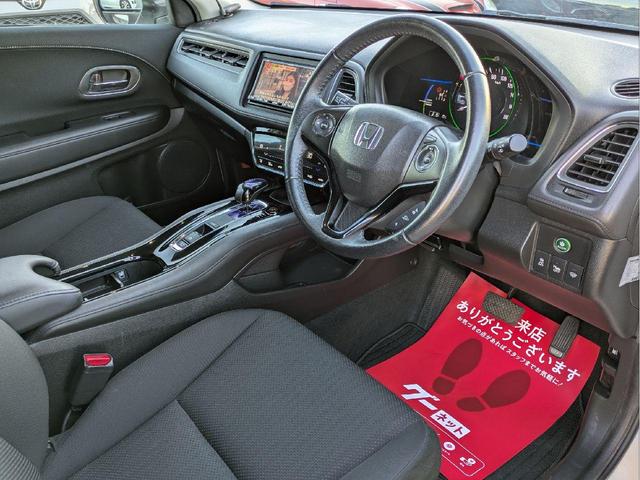 ヴェゼル ハイブリッドＸ　４ＷＤ　全国対応２４ヶ月走行無制限保証付　ハイブリッド機構保証付　２年車検付　ルーフキャリア　ルーフボックス　ナビ　ＴＶ　シートヒーター　バックカメラ　ブリジストンエコピア　ＥＴＣ　雹害車（35枚目）