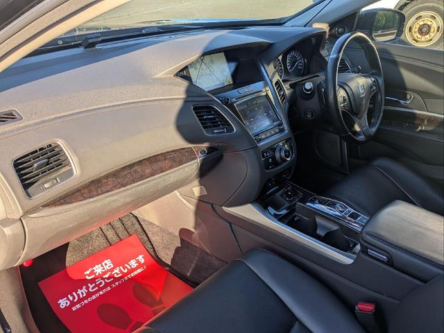 レジェンド ハイブリッド EX コムテックドラレコ360度全方位+リヤカメラ搭載 スマートキー+Honda Accessキー BRIDGESTONE REGNO ETC2.0 フロント&リア置くだけ充電 黒本革シート KRELL(43枚目)