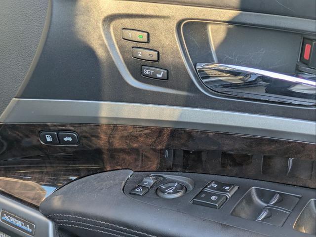 レジェンド ハイブリッド EX コムテックドラレコ360度全方位+リヤカメラ搭載 スマートキー+Honda Accessキー BRIDGESTONE REGNO ETC2.0 フロント&リア置くだけ充電 黒本革シート KRELL(52枚目)