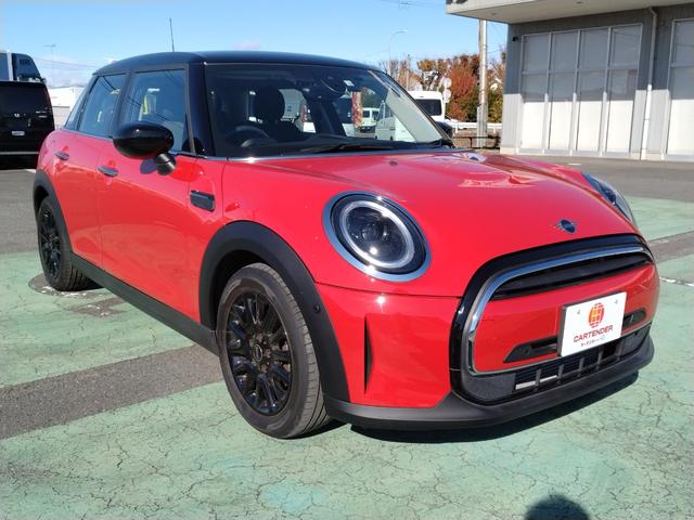 MINI クーパー クラシック・トリム 12ヵ月走行無制限保証 雹害車 Apple CarPlay コーナーセンサー 電動格納ミラー オートライト スマートキー オートエアコン ドラレコ ETC USB リヤビューカメラ Pアシスト(19枚目)