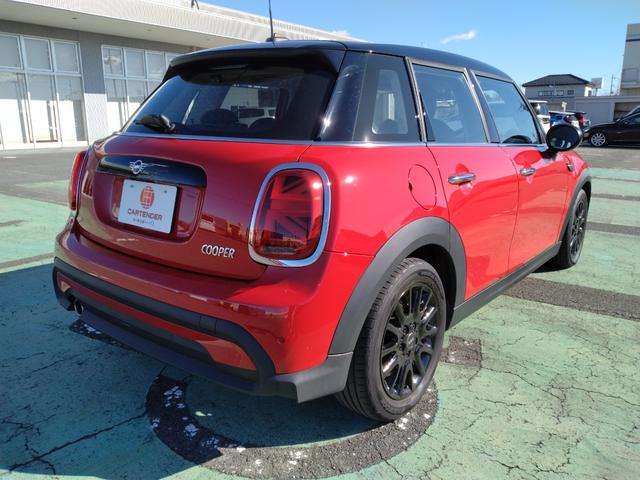 MINI クーパー クラシック・トリム 12ヵ月走行無制限保証 雹害車 Apple CarPlay コーナーセンサー 電動格納ミラー オートライト スマートキー オートエアコン ドラレコ ETC USB リヤビューカメラ Pアシスト(20枚目)