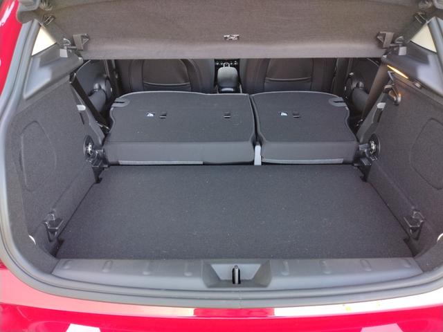 MINI クーパー クラシック・トリム 12ヵ月走行無制限保証 雹害車 Apple CarPlay コーナーセンサー 電動格納ミラー オートライト スマートキー オートエアコン ドラレコ ETC USB リヤビューカメラ Pアシスト(26枚目)