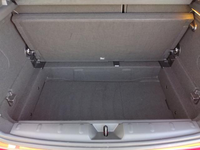 MINI クーパー クラシック・トリム 12ヵ月走行無制限保証 雹害車 Apple CarPlay コーナーセンサー 電動格納ミラー オートライト スマートキー オートエアコン ドラレコ ETC USB リヤビューカメラ Pアシスト(27枚目)