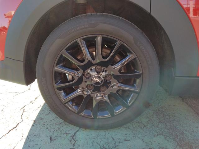 MINI クーパー クラシック・トリム 12ヵ月走行無制限保証 雹害車 Apple CarPlay コーナーセンサー 電動格納ミラー オートライト スマートキー オートエアコン ドラレコ ETC USB リヤビューカメラ Pアシスト(37枚目)