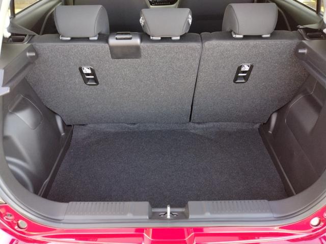 スイフト XG 12ヵ月走行無制限保証 バックカメラ クリアランスソナー オートクルーズコントロール レーンアシスト オートライト LEDヘッドランプ スマートキー 電動格納ミラー シートヒーター CVT(31枚目)