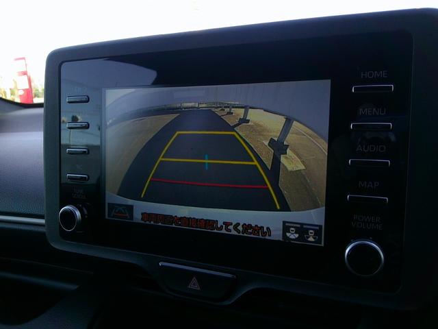 ヤリス ハイブリッドＸ　ＥＴＣ　バックカメラ　ナビ　クリアランスソナー　オートクルーズコントロール　レーンアシスト　衝突被害軽減システム　オートライト　スマートキー　電動格納ミラー　ＣＶＴ　盗難防止システム　衝突安全ボディ（9枚目）