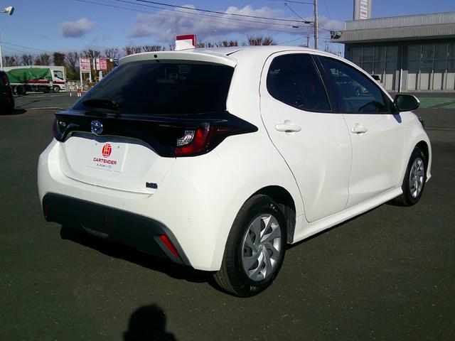 ヤリス ハイブリッドＸ　ＥＴＣ　バックカメラ　ナビ　クリアランスソナー　オートクルーズコントロール　レーンアシスト　衝突被害軽減システム　オートライト　スマートキー　電動格納ミラー　ＣＶＴ　盗難防止システム　衝突安全ボディ（19枚目）