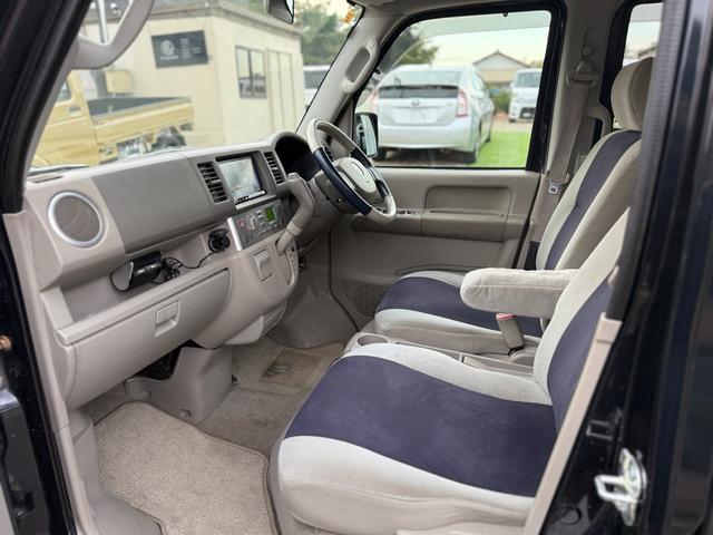 スクラムワゴン PZターボ ☆車検丸2年☆9万キロ台☆片側パワースライドドア☆社外ナビ☆DTV.DVD.CD.Bluetooth☆ETC☆純正アルミ☆キーレス☆フォグ☆ヘッドライトレベライザー☆全席パワーウィンドウ(25枚目)