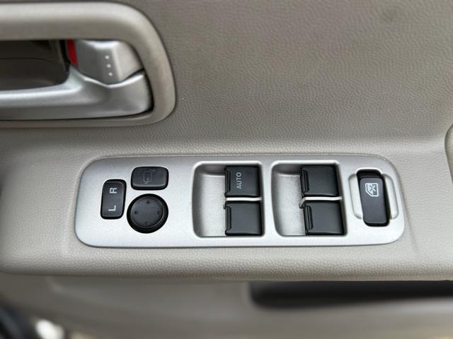 スクラムワゴン PZターボ ☆車検丸2年☆9万キロ台☆片側パワースライドドア☆社外ナビ☆DTV.DVD.CD.Bluetooth☆ETC☆純正アルミ☆キーレス☆フォグ☆ヘッドライトレベライザー☆全席パワーウィンドウ(34枚目)