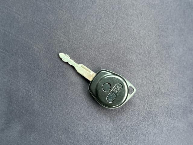 スクラムワゴン PZターボ ☆車検丸2年☆9万キロ台☆片側パワースライドドア☆社外ナビ☆DTV.DVD.CD.Bluetooth☆ETC☆純正アルミ☆キーレス☆フォグ☆ヘッドライトレベライザー☆全席パワーウィンドウ(38枚目)