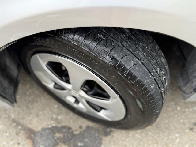 プリウス Ｇ　☆運転席パワーシート☆ナビ☆ＤＴＶ．ＤＶＤ．ＣＤ．Ｂｌｕｅｔｏｏｔｈ☆ＥＴＣ☆バックカメラ☆ドラレコ☆純正アルミ☆革巻きハンドル☆キーレス☆スマートキー☆自動防眩ミラー☆オートワイパー☆クルコン（33枚目）