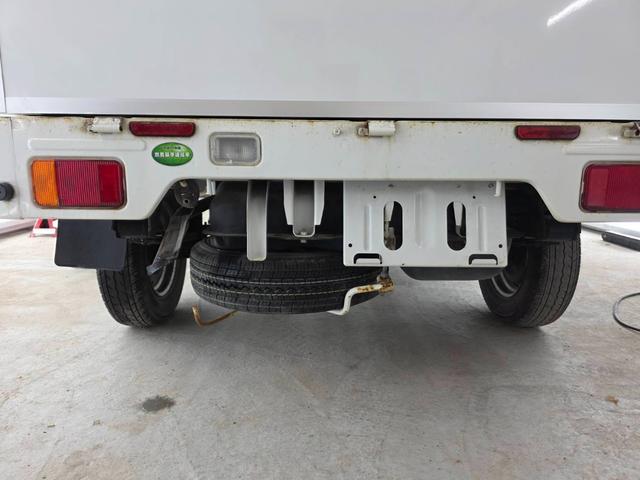 キャリイトラック ＫＣエアコン・パワステ　ＥＴＣ　キッチンカー　ケータリングカー　フードトラック　移動販売車　カスタム可　車内レイアウト自由　２層シンク　換気扇　レールライト　作業台　給排水タンク　ブレーカー　２００ｌ仕込可　保健所通過保証（44枚目）