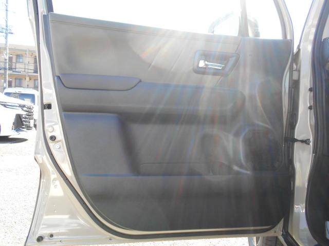 クロスビー ハイブリッドＭＺ　登録済未使用車　全方位モニター付９インチナビ　スズキコネクト対応　フルセグＴＶ　アップグレードパッケージ装着車　ヘッドアップディスプレイ　電動パーキング　パドルシフト　１６ＡＷ　全国新車メーカー保証（22枚目）