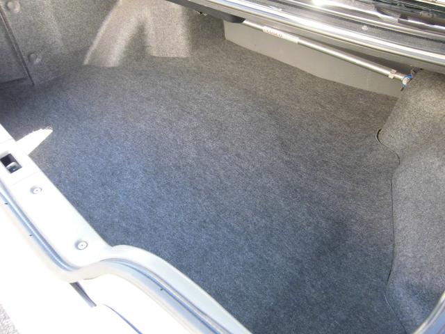 GT-R ワンオーナー 中期型 整備点検記録あり ニスモタイベル TEIN車高調 HKS車検対応マフラー ETC 禁煙車 スパークシルバーメタリック 純正アルミ クイックシフト(28枚目)