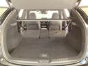 リアシートも簡単格納ができ、大きな荷物もらくらく収納できます!