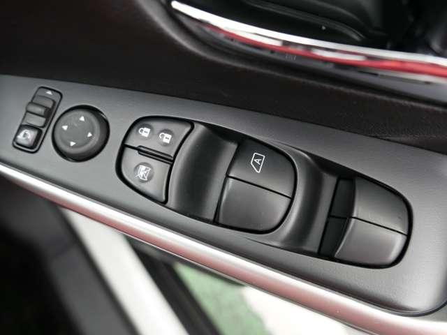 キックス 1.2 X (e-POWER) ワンオ-ナ-車 パワーステアリング ナビ 整備記録簿有 メモリーナビ アルミ AAC パワーウィンドウ ABS エアバッグ(20枚目)