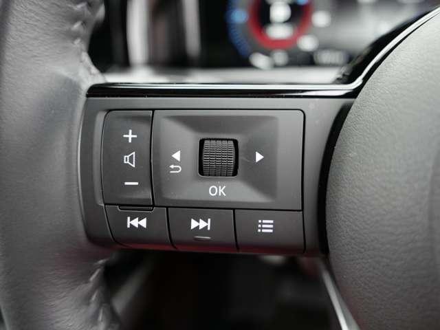 オーラ １．２　Ｇ　自動（被害軽減）ブレーキ　試乗車アップ　ＬＫＡ　サイドカメラ　カーテンエアバッグ　イモビライザー　アルミホイール　パワーウィンドウ　フルオートエアコン　キーレスエントリー　バックモニター　エアバッグ（12枚目）