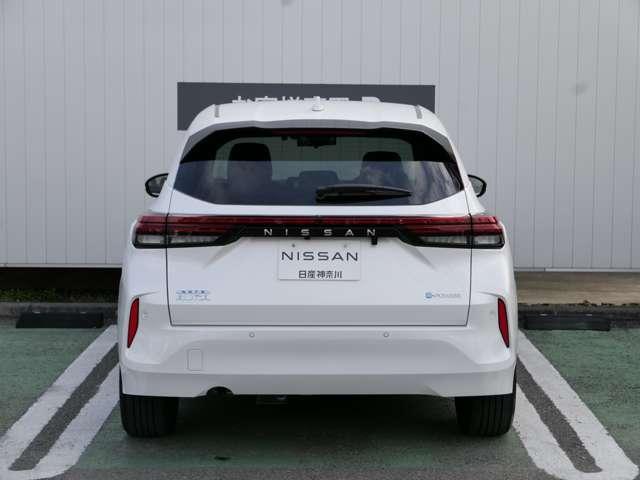 オーラ 1.2 G レザーエディション 追突防止 車線逸脱警報装置 盗難防止 記録簿 バックモニター AW キーレスエントリー オートエアコン ABS パワーウィンドウ ISS サイドカメラ パワステ Wエアバック カーテンエアバック(6枚目)