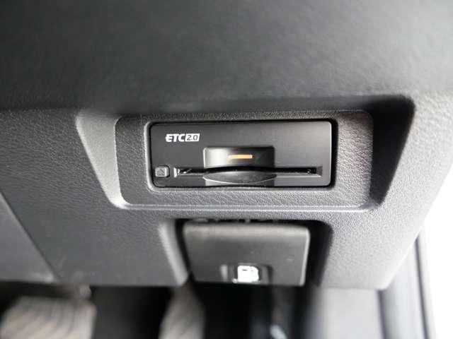 オーラ 1.2 G レザーエディション 追突防止 車線逸脱警報装置 盗難防止 記録簿 バックモニター AW キーレスエントリー オートエアコン ABS パワーウィンドウ ISS サイドカメラ パワステ Wエアバック カーテンエアバック(19枚目)