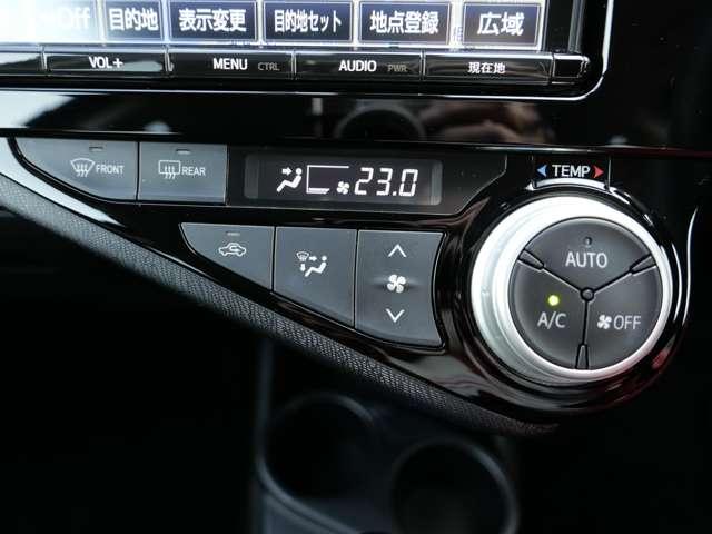 らくらく快適オートエアコン付きです。