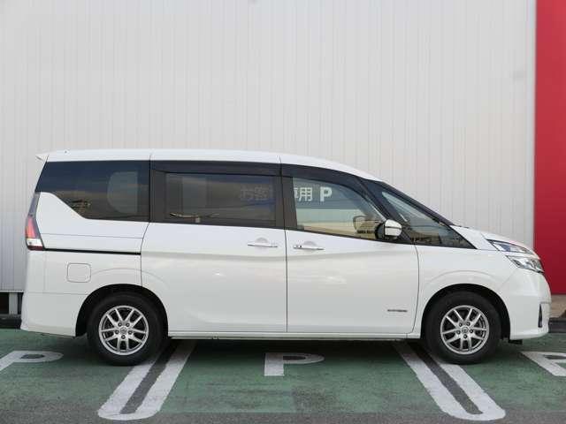 セレナ ２．０　Ｘ　ＶセレクションＩＩ（8枚目）