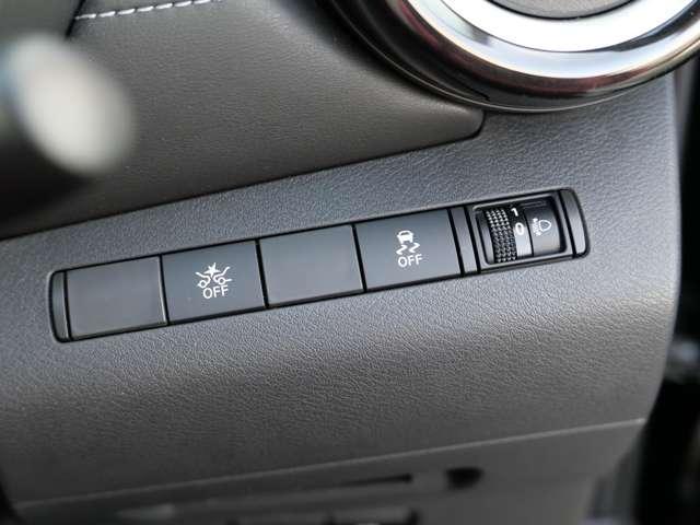 キックス １．２　Ｘ　（ｅ－ＰＯＷＥＲ）　オートクルーズコントロール　レーンキープ　エマージェンシーブレーキ　アルミホイール　盗難防止システム　アイドリングストップ　オートエアコン（16枚目）