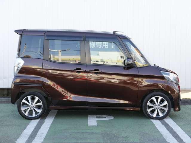 デイズルークス 660 ハイウェイスターX Gパッケージ アイストップ 盗難防止システム フルオートエアコン バックカメラ 点検記録簿 サイドエアバック Wエアバック ABS キーレス パワーウィンドウ アルミホイール サイドカメラ エアバッグ PS(8枚目)