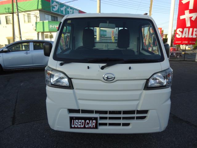 ハイゼットトラック スタンダード　４ＷＤ　５ＭＴ　エアコン　パワステ　３方開き　運転席エアバッグ　ＡＭ／ＦＭラジオ（3枚目）