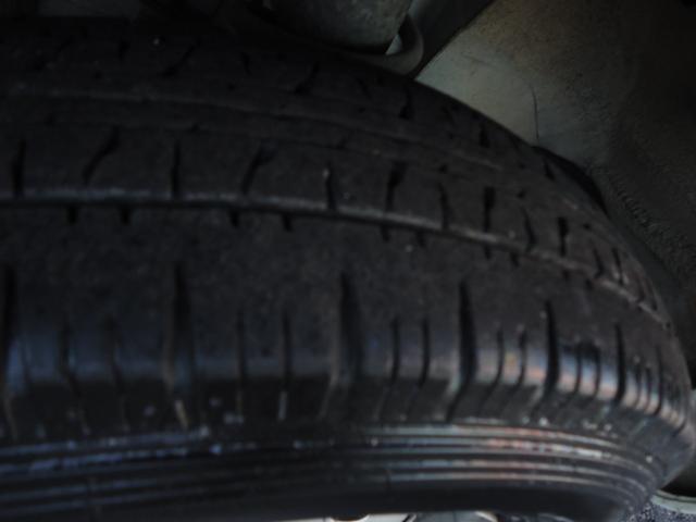 ハイゼットトラック スタンダード　４ＷＤ　５ＭＴ　エアコン　パワステ　３方開き　運転席エアバッグ　ＡＭ／ＦＭラジオ（19枚目）