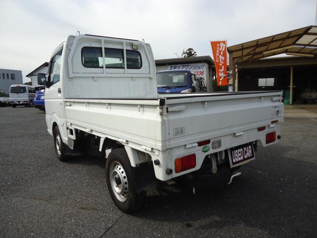 キャリイトラック KCエアコン・パワステ農繁仕様 5MT 3方開き デフロック ハイ&ロー切り替えスイッチ AM/FMラジオ 運転席エアバッグ ワンオーナー(2枚目)