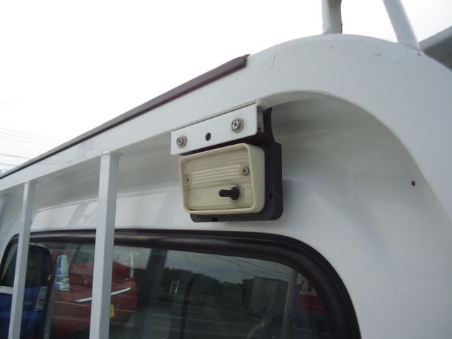 キャリイトラック KCエアコン・パワステ農繁仕様 5MT 3方開き デフロック ハイ&ロー切り替えスイッチ AM/FMラジオ 運転席エアバッグ ワンオーナー(11枚目)