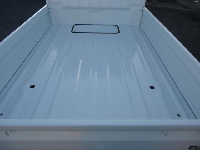 キャリイトラック KCエアコン・パワステ オートマ 3方開き 運転席エアバッグ AM/FMラジオ(4枚目)