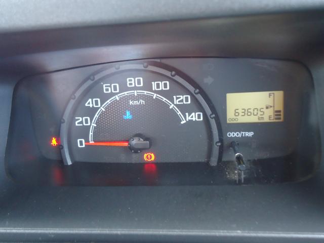 ハイゼットトラック スタンダード　５ＭＴ　エアコン　パワステ　３方開　運転席エアバッグ　ＡＭ／ＦＭラジオ　４枚リーフ（11枚目）